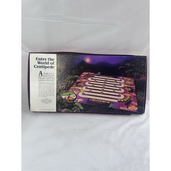 Atari CENTPEDE Board Game by Milton Bradley Made In The USA Vintage 1983 - Picture 6 of 12
